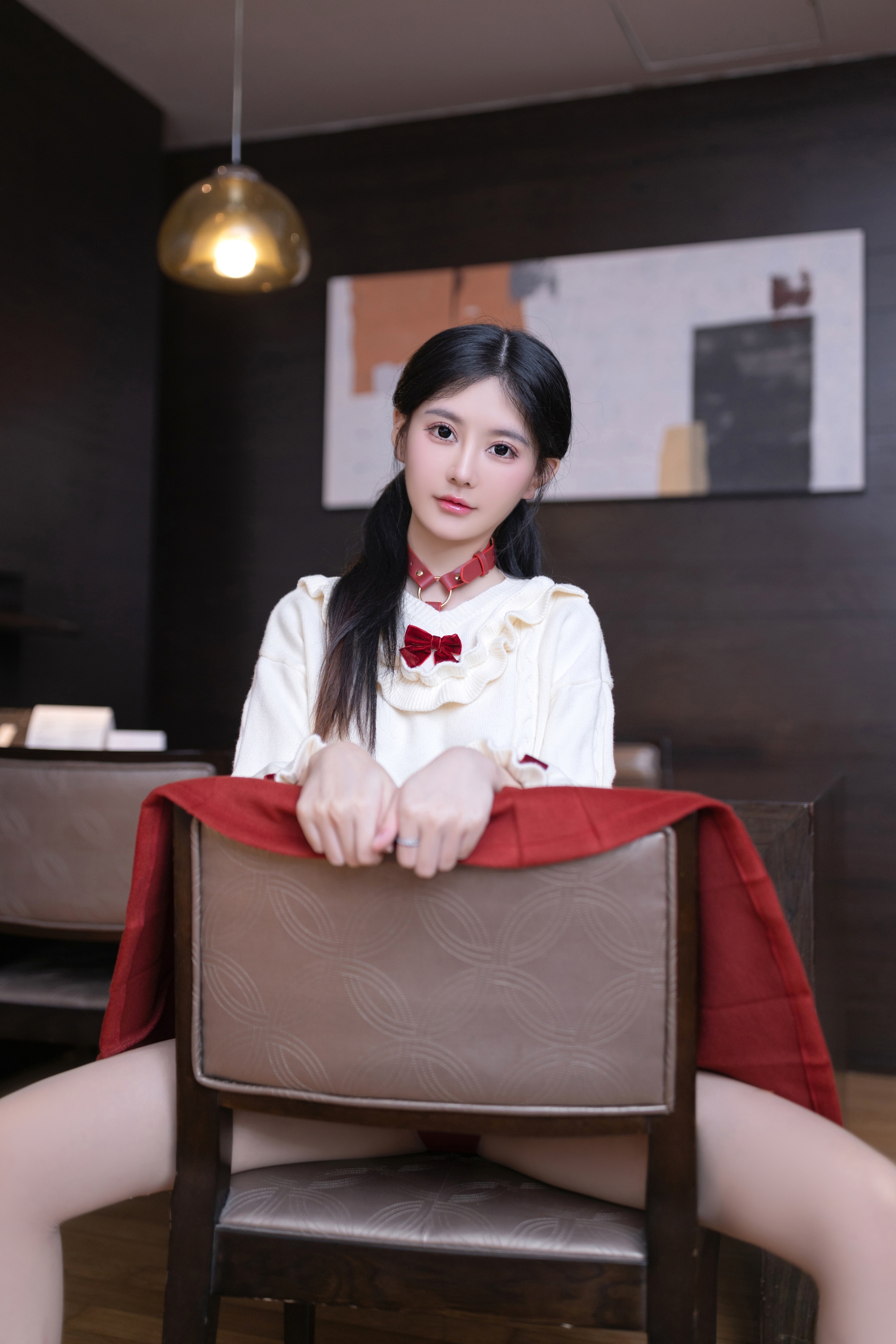 023.谢小蒽 – 内购无水印新年特写 红色束缚[58P]-XikXak